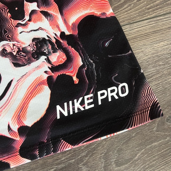 Nike Pro Dri-Fit Womens Pink & Black Marble Sports Crop Racerback Tank Top Small - Picture 2 of 11